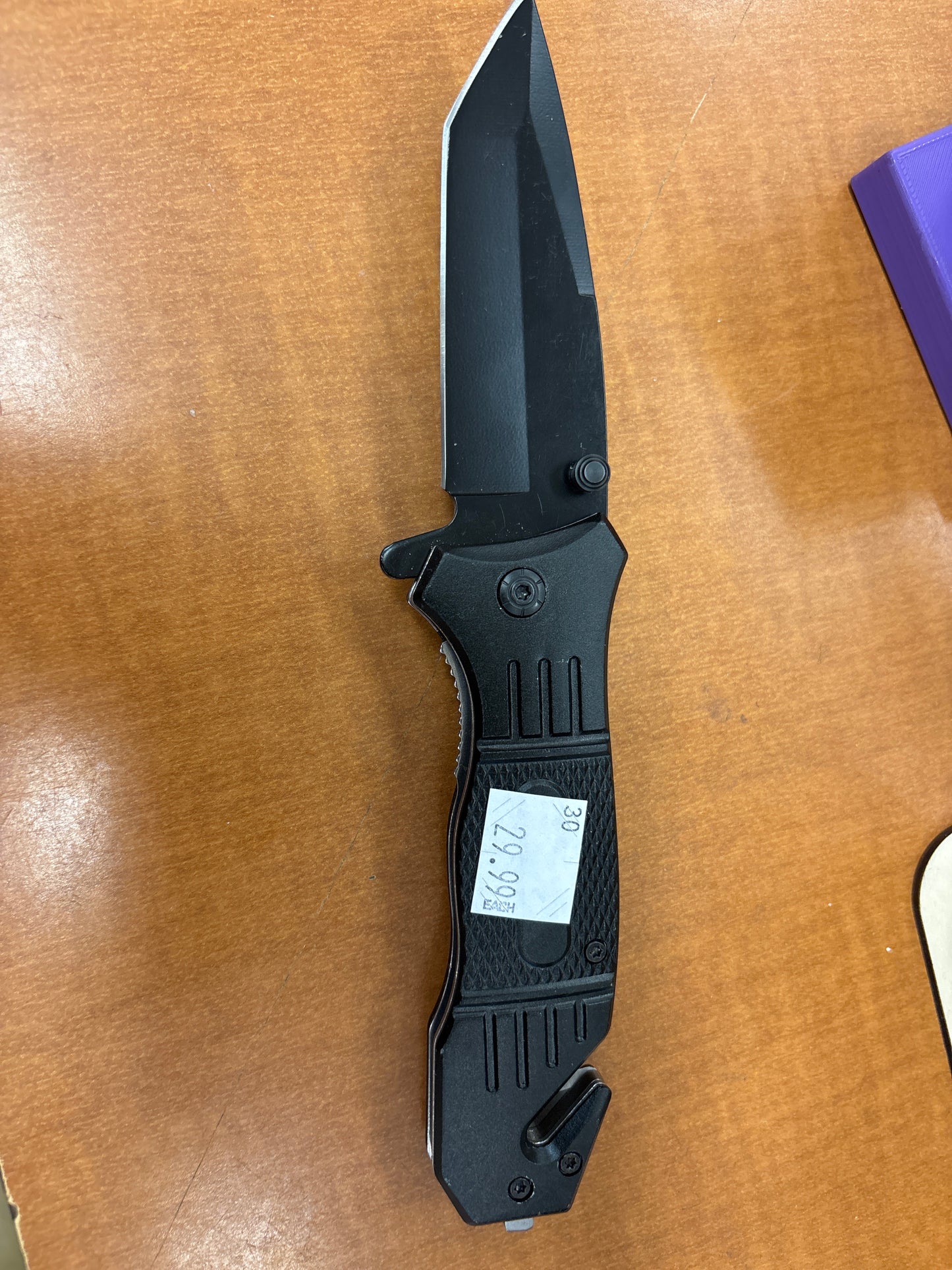 Knife (30)