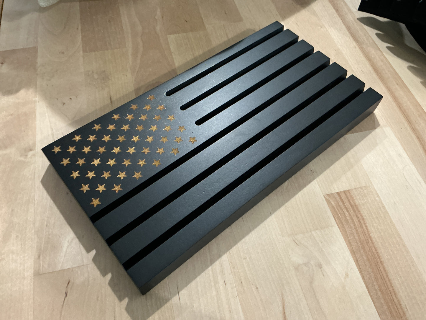 Flat flag small display