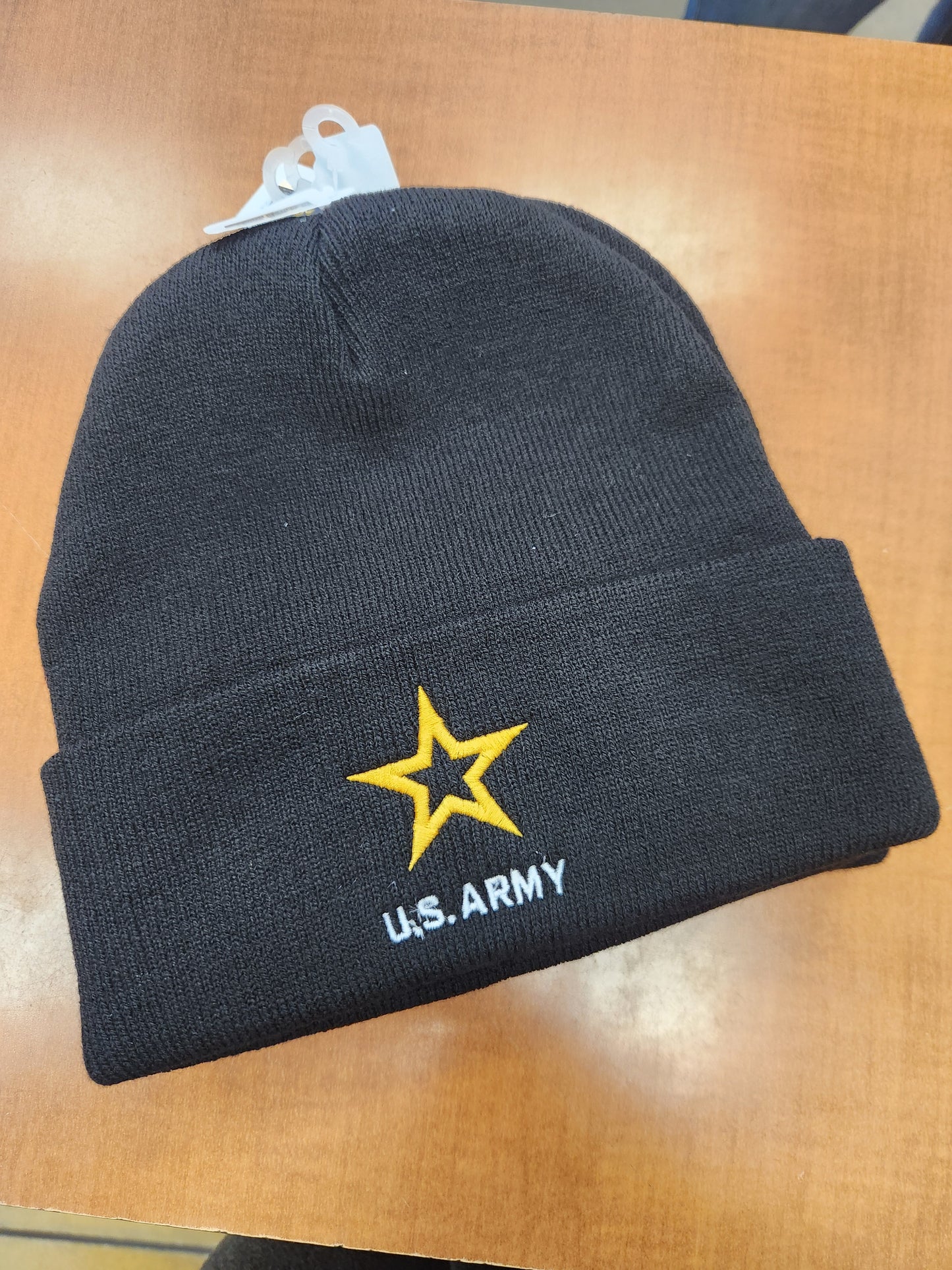Army star beanie