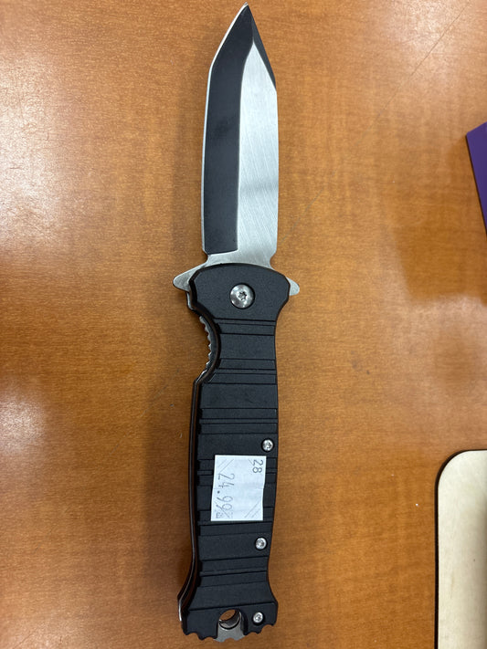 Knife (28)