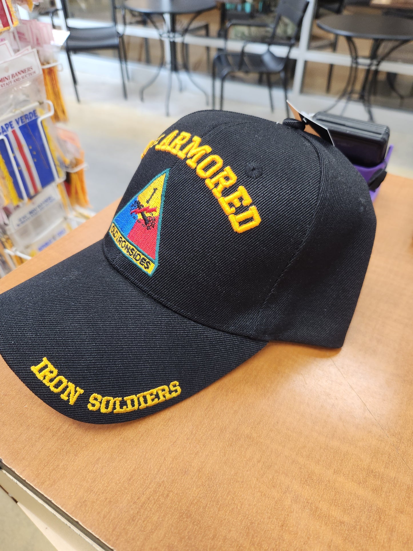 1st armored hat