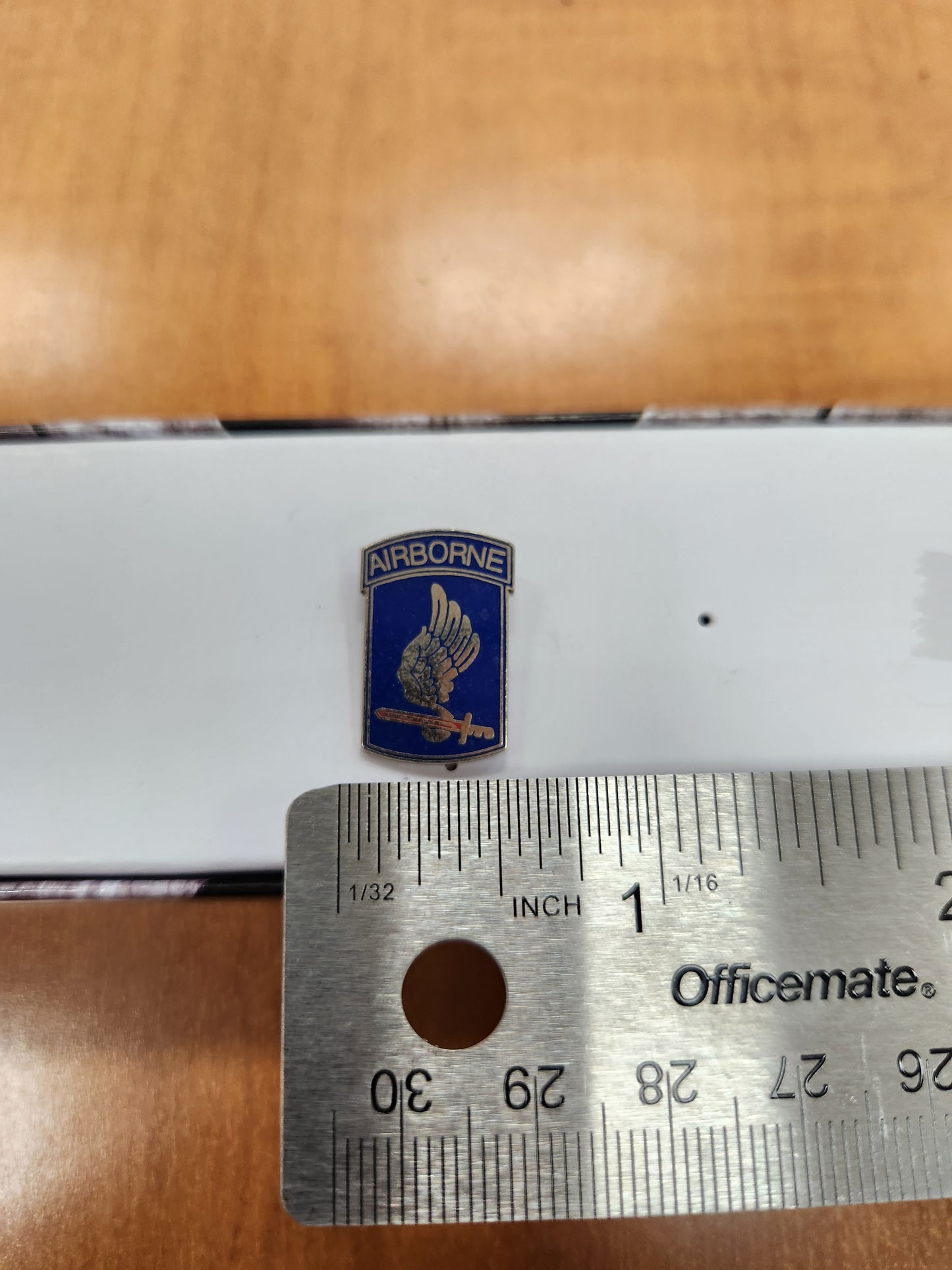 173rd airborne lapel pin