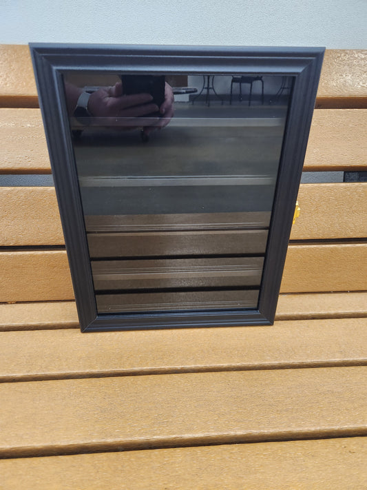 Glass cover display