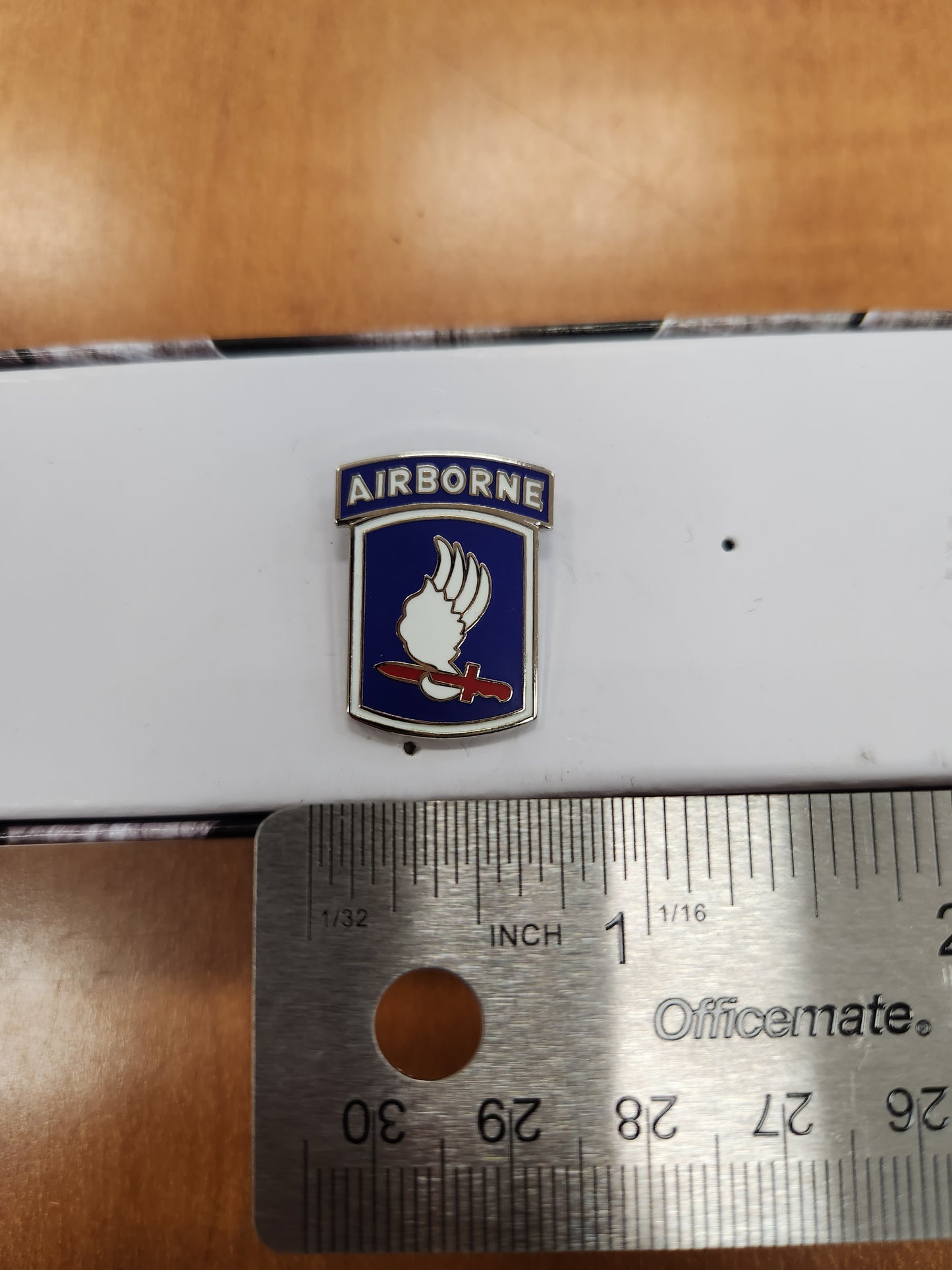 173rd airborne lapel pin