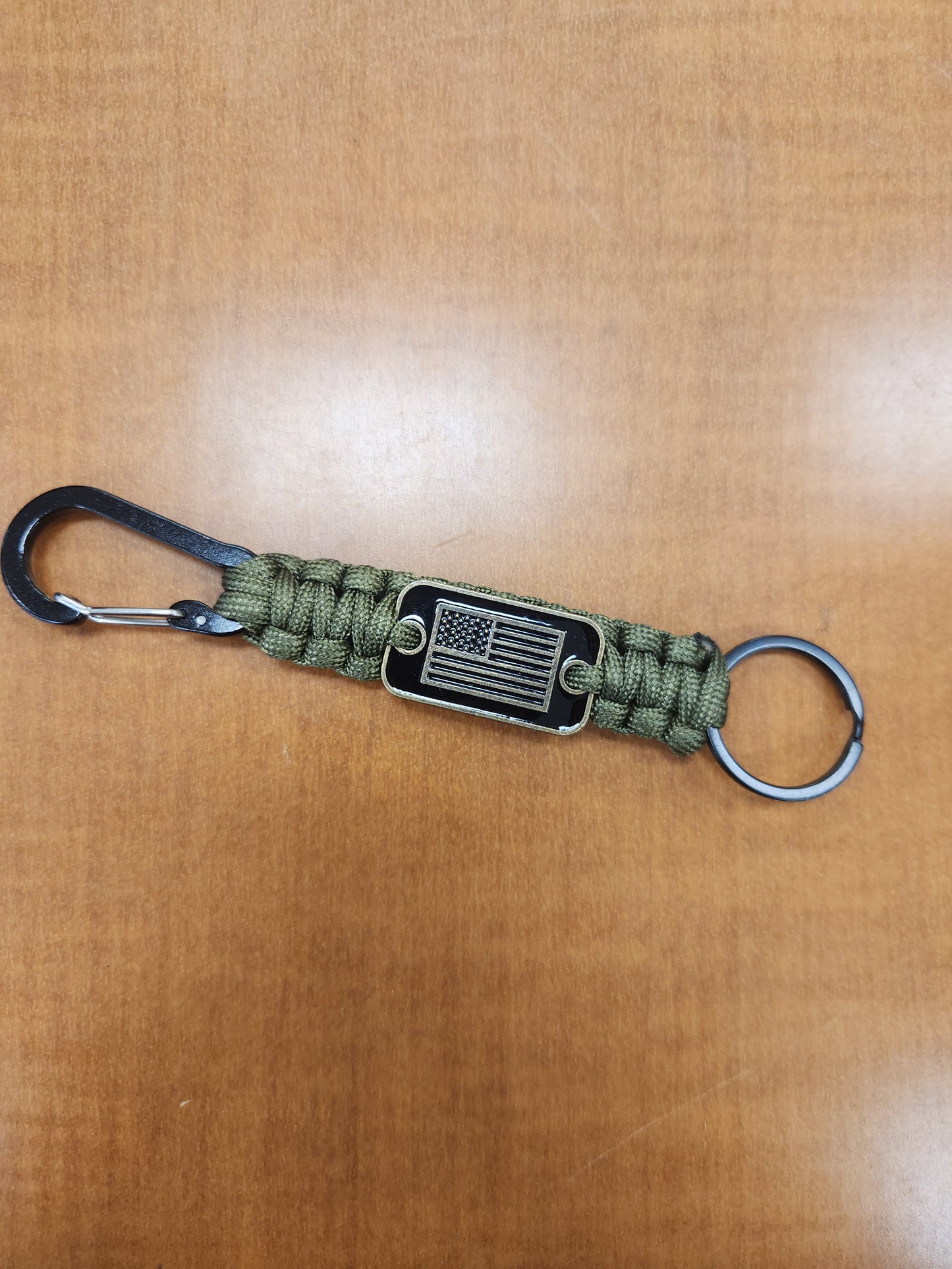 Flag paracord keychain